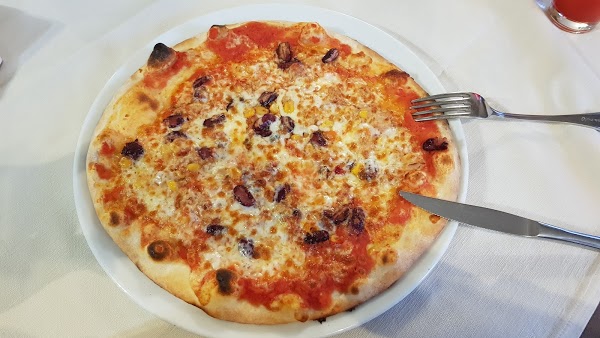 Foto di Pizzeria Trattoria da Eugenio di Como  Lombardia  Italia