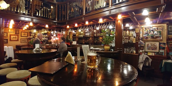 Foto di Polo Pub Angol S%F6r%F6z%u0151 di Budapest  Ungheria Centrale  Ungheria