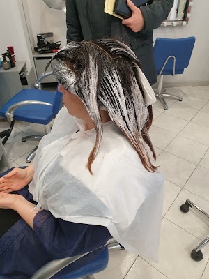 Foto di Parrucchiere Hair Planet di Guglielmo Mainetti di Marano di Napoli  Napoli  Campania         Italia