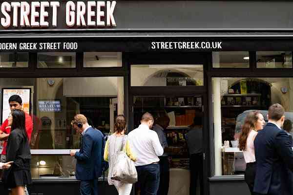 Foto di Kalamaki Street Greek di London  Greater London  England  United Kingdom