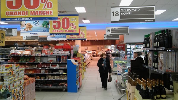 Foto di Il Gigante Supermercati di Rozzano  Milano  Lombardia         Italia