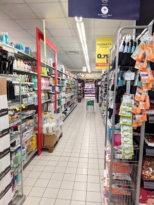 Foto di Supermercato Carrefour Market di Rozzano  Milano  Lombardia         Italia