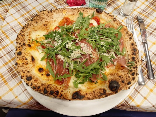 Foto di Pizzeria Vasinicola Caserta di Macerata Campania  Caserta  Campania         Italia