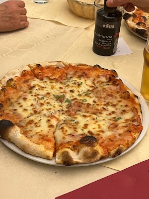 Foto di Pizzeria I Portici di Azzolino Nicola di Taggia  Imperia  Liguria         Italia