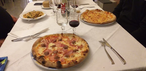 Foto di Trattoria Pizzeria Il Torchio di Calerno  Val d   Enza  Reggio nell Emilia  Emilia Romagna         Italia