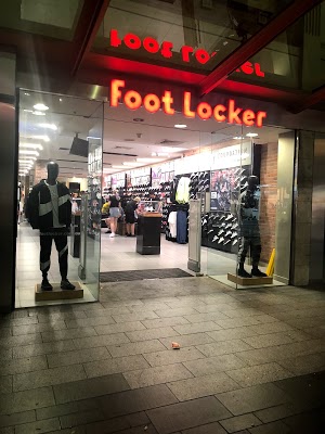 Foto di Foot Locker di Adelaide  Adelaide City Council  Australia Meridionale  Australia