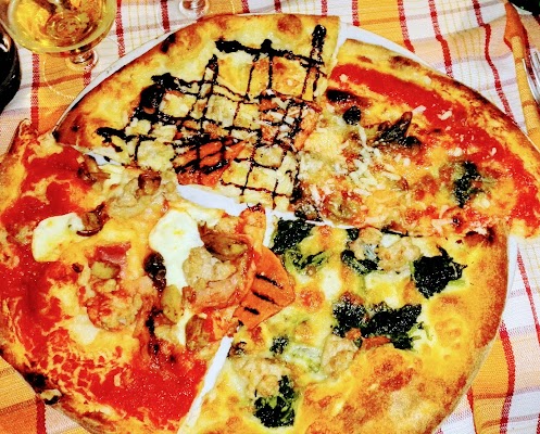Foto di Pizzeria Da Carminuccio di Angri  Salerno  Campania         Italia