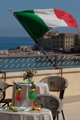 Foto di HOTEL RIVA DEL SOLE CEFALU%27 di Cefal    Palermo  Sicilia         Italia