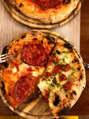 Foto di Elvy%u2019s Neapolitan Pizza di Palermo  Sicilia  Italia