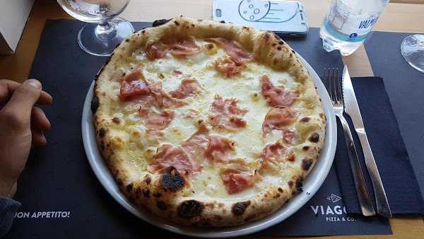 Foto di Pizzeria Nichelino - VIAGGIO Pizza %26 Co di Nichelino  Provincia di Torino  Piemonte         Italia