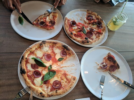 Foto di What%27s Pizza di Dusseldorf  D  sseldorf  Renania Settentrionale Vestfalia         Germania