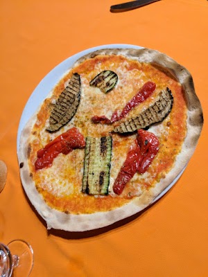 Foto di Bar Ristorante Pizzeria Nuovo Ministro di Como  Lombardia  Italia