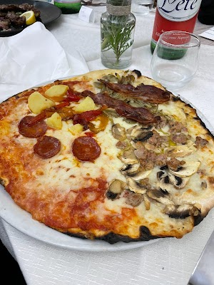 Foto di pizza di Pastena  Frosinone  Lazio  Italia
