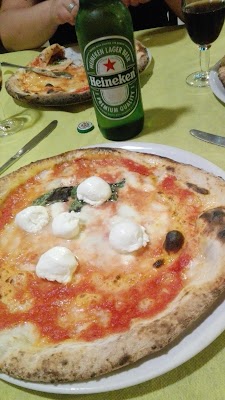Foto di Ristorante-Pizzeria Da Gilberto di Via Difesa Casale  Casal di Principe  Caserta  Campania         Italia